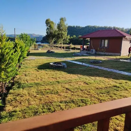 Derin Bungalov