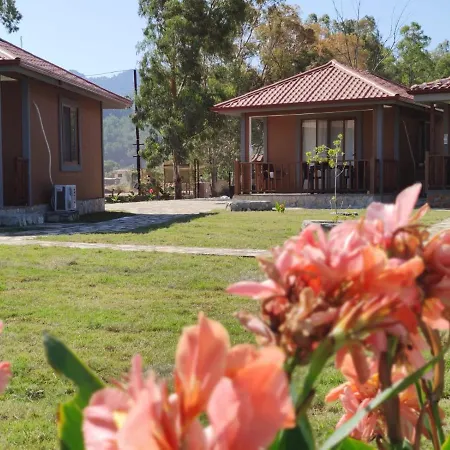 Derin Bungalov Alojamento de Acomodação e Pequeno-almoço Marmaris